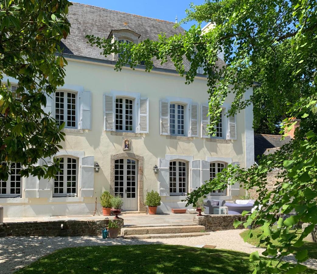 La Meffrais 1741 Bed & Breakfast Dinan Bagian luar foto