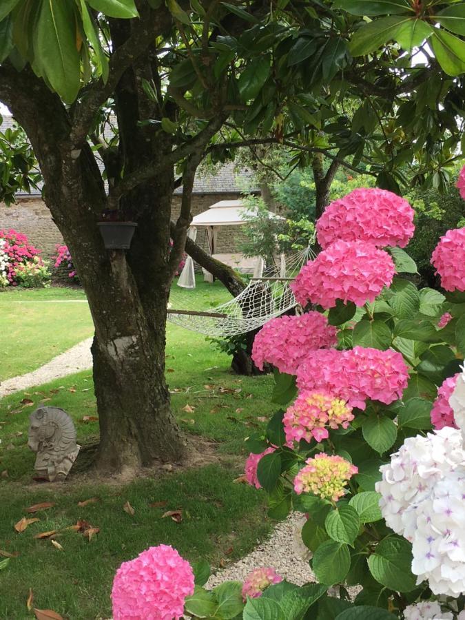 La Meffrais 1741 Bed & Breakfast Dinan Bagian luar foto